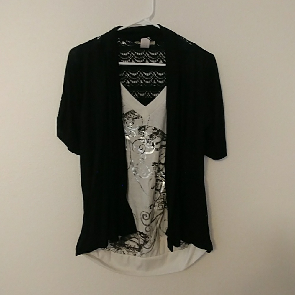 Tutta Bella maternity layered top with lace